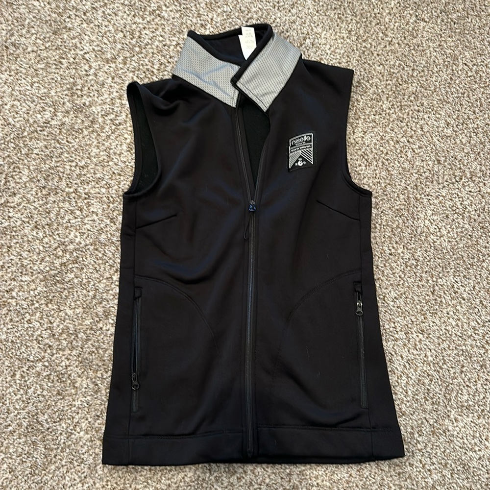 Oiselle size small vest